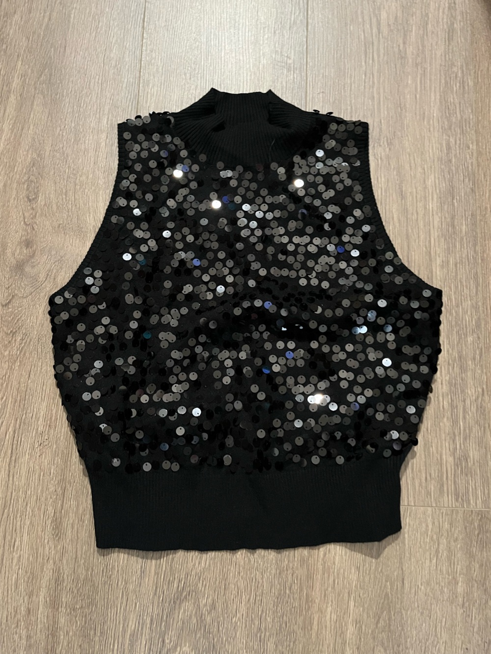 NYC Madden Top Sleeveless Black Sequin Mock Neck size medium